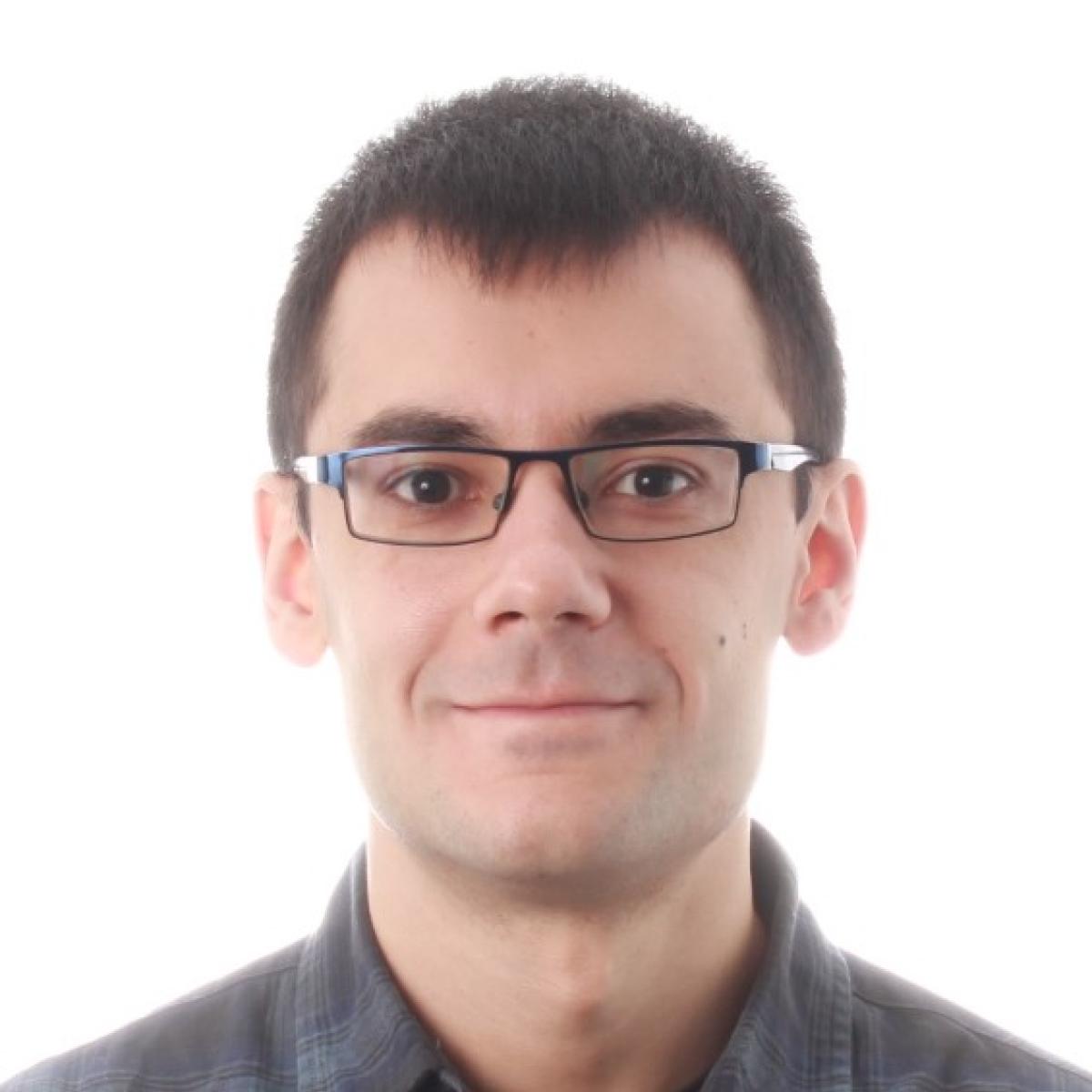Umberto Martínez-Peñas Umberto Martínez-Peñas